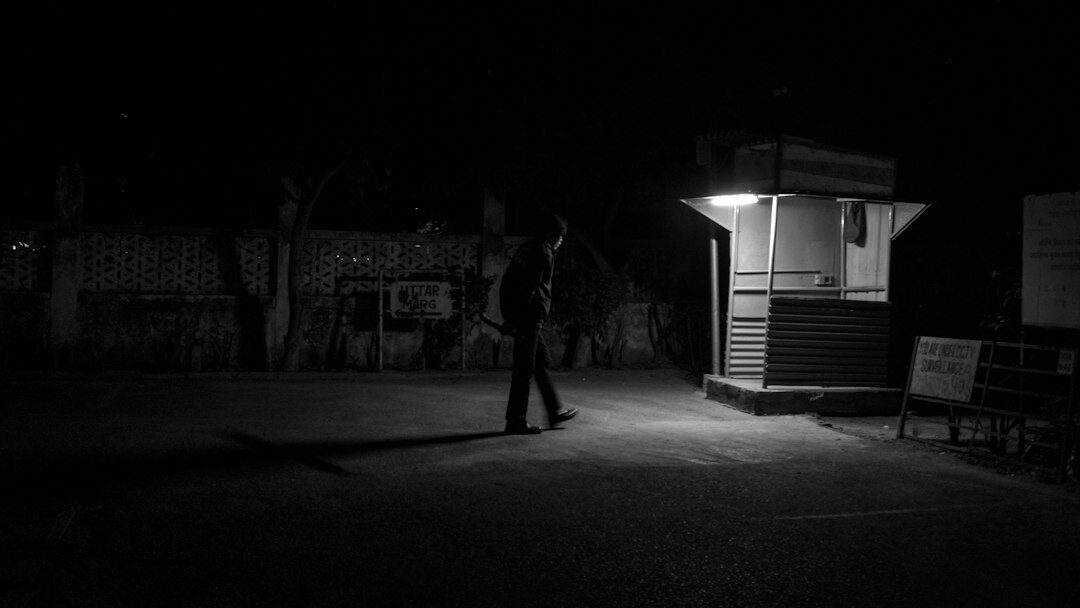 store detective at night